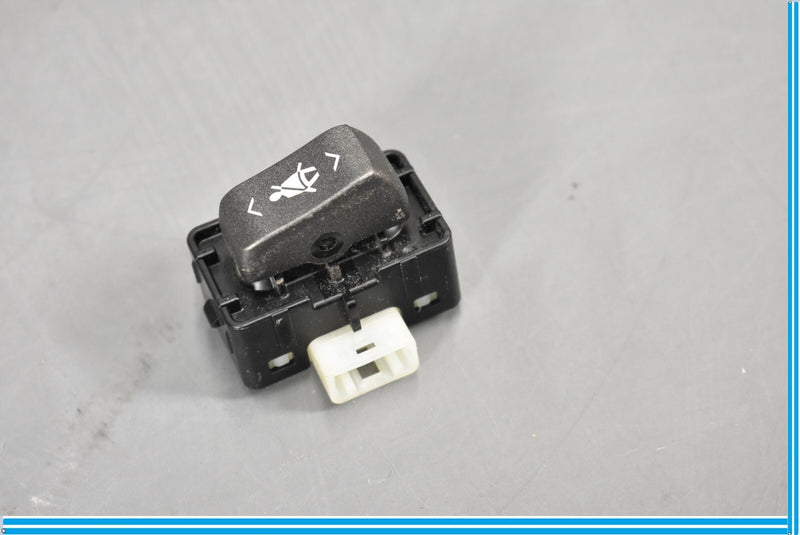 Load image into Gallery viewer, 07-12 Lexus LS460 Front Right Side Seatbelt Seat Belt Height Adjust Switch Oem
