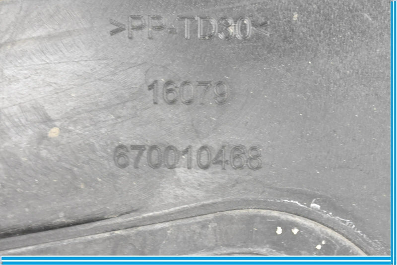 Load image into Gallery viewer, 14-17 Maserati Quattroporte M156 Windshield Wiper Cowl Vent Panel Trim OEM