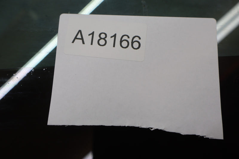 Load image into Gallery viewer, 03-12 Mercedes SL500 SL550 Front Left Driver Door Window Glass 2307250110 Oem