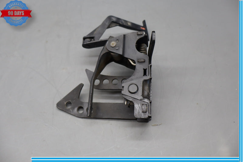 Load image into Gallery viewer, 07-13 Mercedes S350 S550 W221 Front Left/Right Side Hood Hinge Bracket Oem