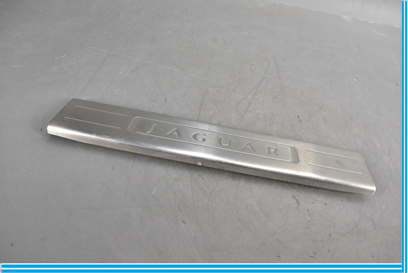Load image into Gallery viewer, 10-15 Jaguar XJ XJL X351 Front Right Side Door Sill Scuff Trim Plate Cover Oem