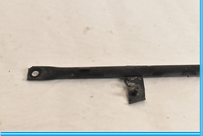 Load image into Gallery viewer, MERCEDES R230 SL-CLASS ENGINE CENTER RADIATOR CORE SUPPORT BRACE