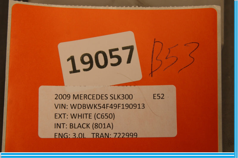 Load image into Gallery viewer, 05-11 Mercedes SLK280 SLK300 Central Gateway Control Module Unit Oem