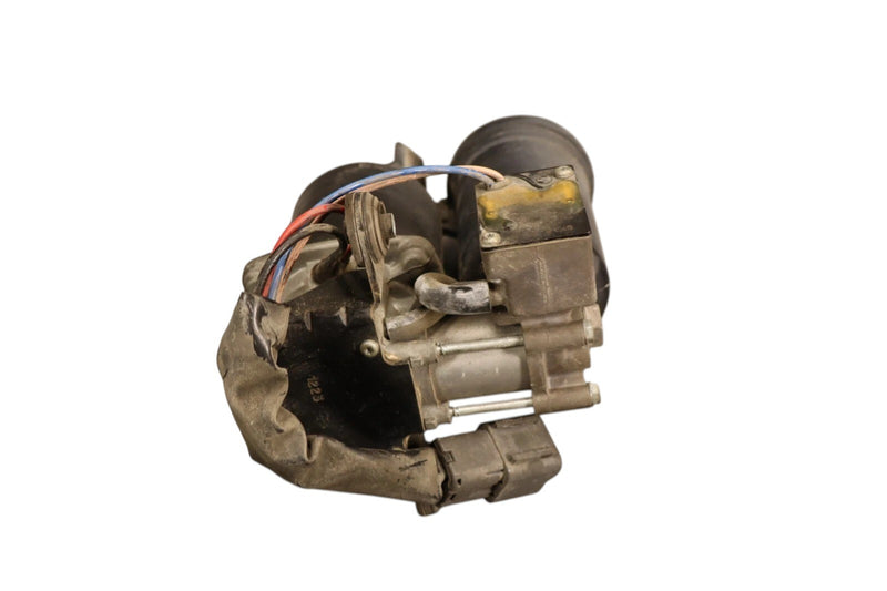 Load image into Gallery viewer, 11-17 Infiniti QX56 QX80 Air Ride Compressor Pump Assembly 534007S600 Oem