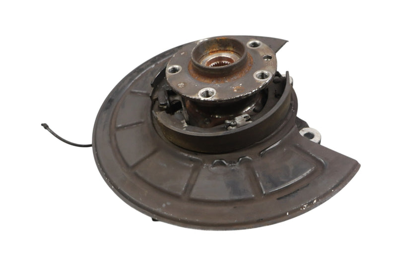 Load image into Gallery viewer, 14-17 Maserati Ghibli Rear Left Driver Side Spindle Knuckle Hub 670006802 Oem