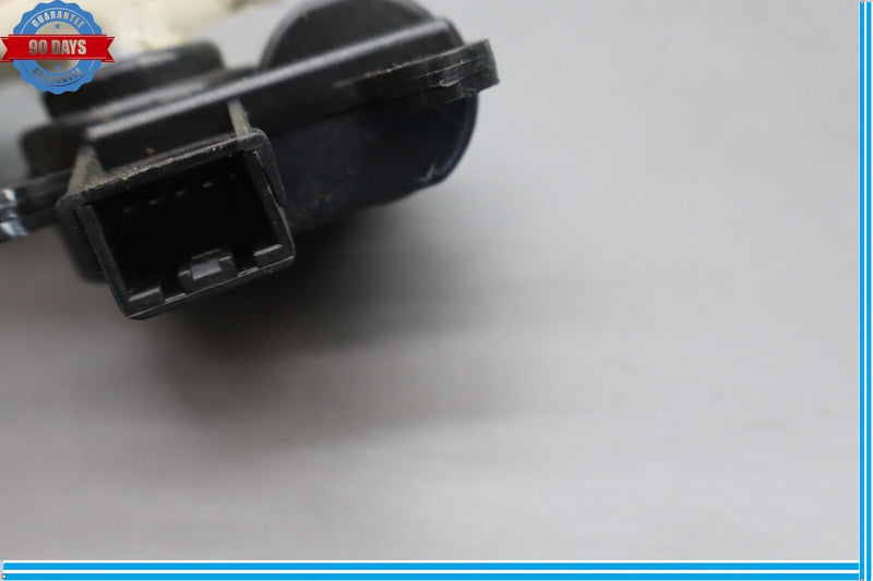 Load image into Gallery viewer, 09-14 Hyundai Equus Genesis AC Heater Blend Door Actuator Motor D267GG6AB Oem