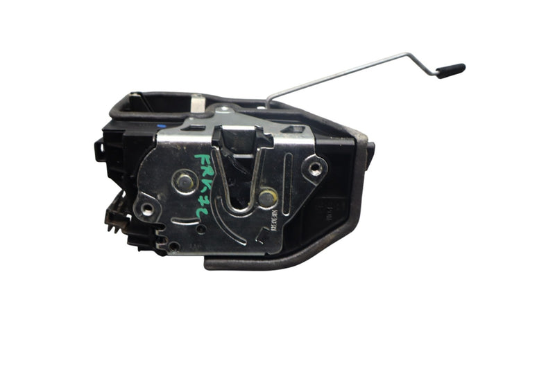 Load image into Gallery viewer, 12-18 BMW 320i 328i F30 Front Right Passenger Side Door Lock Latch Actuator Oem