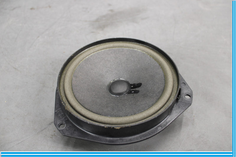 Load image into Gallery viewer, 14-17 Maserati Ghibli Front Right Passenger Side Door Audio Speaker Oem
