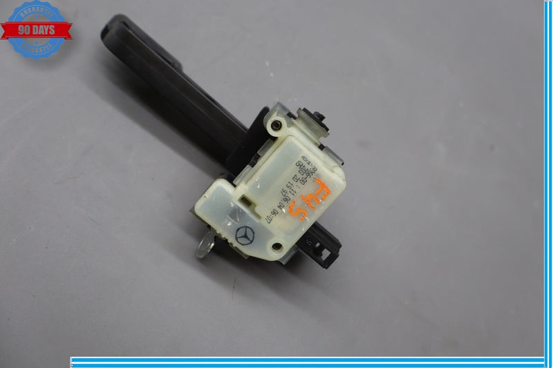 Load image into Gallery viewer, 03-09 Mercedes W209 CLK500 CLK320 Fuel Tank Flap Opener Lock Actuator Oem
