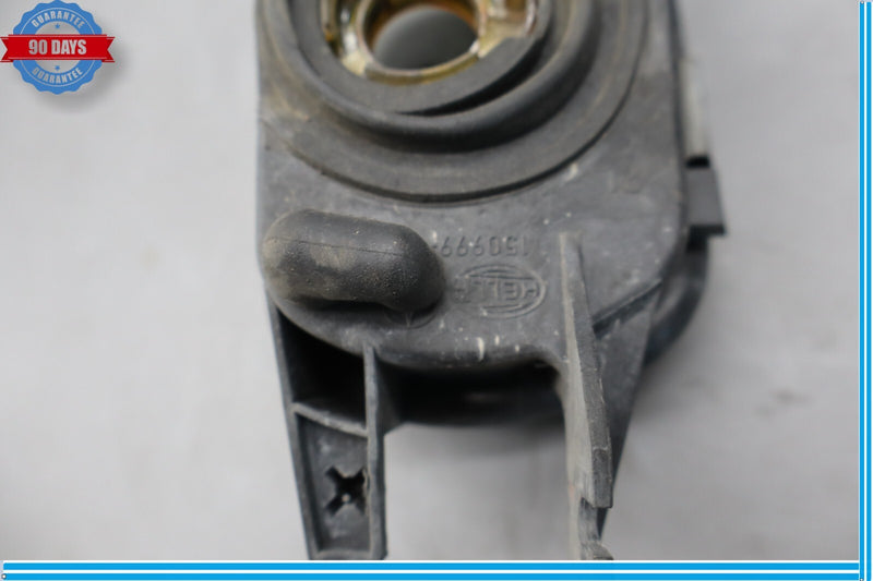 Load image into Gallery viewer, 03-12 Mercedes R230 SL500 Front Left Driver Side Fog Light Foglight Lamp Oem