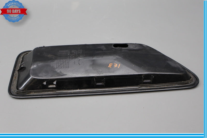 Load image into Gallery viewer, 87-93 Cadillac Allante Right Passenger Side Hood Air Inlet Bezel Trim Oem