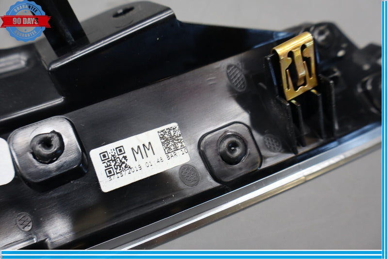 Load image into Gallery viewer, 18-21 Buick Enclave Avenir Right Dash Outer Dashboard Air Vent Bezel Molding Oem