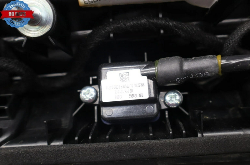 Load image into Gallery viewer, 14-17 Maserati Ghibli S Rear Trunk License Plate Light Cover Trim W/ Camera Oem