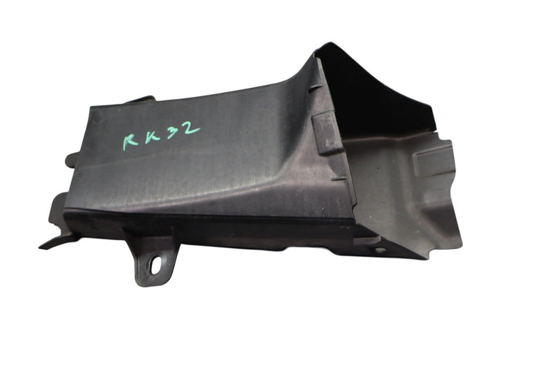 Load image into Gallery viewer, 10-17 BMW 535i 550i GT F07 Front Right Side Air Intake Duct 7200764 Oem *Damage*
