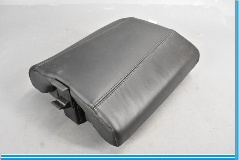 Load image into Gallery viewer, 12-18 BMW F12 F13 640i 650i Soft Center Tail Seat Cushion Oem