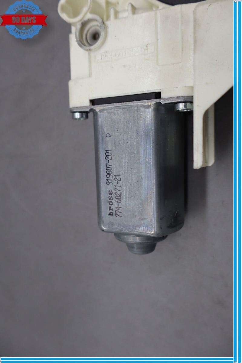 Load image into Gallery viewer, 11-17 Volkswagen Touareg Front Right Passenger Side Door Window Regulator Motor
