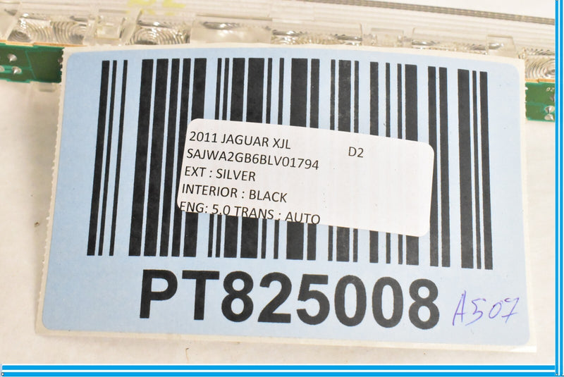 Load image into Gallery viewer, 10-15 Jaguar XJ XJL X351 High Mounted Third 3rd Brake LED Light Lamp Oem