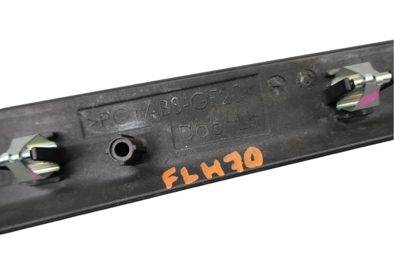 Load image into Gallery viewer, 14-22 Maserati Quattroporte Front Left Door Side Panel Trim Panel Carbon Oem