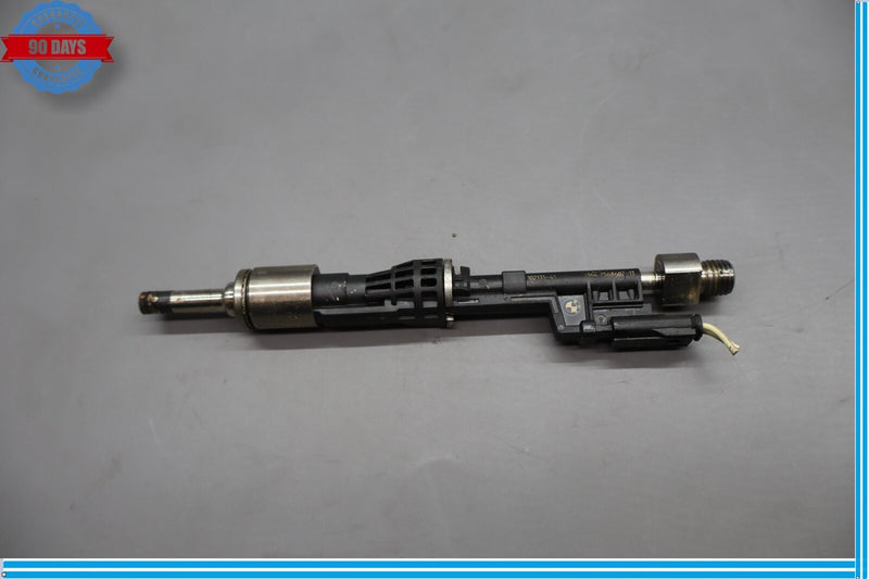 Load image into Gallery viewer, 11-16 BMW 535i xDrive Engine Motor Fuel Injector 0261500109 Oem