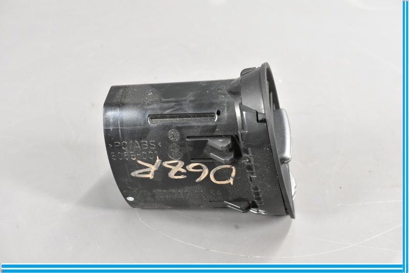 Load image into Gallery viewer, 05-11 Mercedes SLK280 SLK350 R171 Right Passenger Side Air AC Vent Dash Oem
