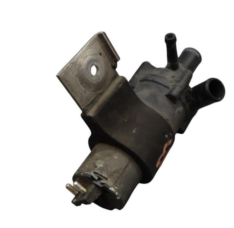 Load image into Gallery viewer, 03-08 Mercedes R230 SL500 SL550 Aux Auxiliary Water Pump 2308350264 Oem