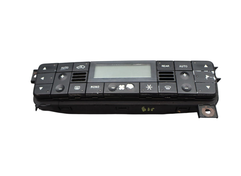 Load image into Gallery viewer, 04-19 Maserati Quattroporte AC A/C Heater Climate Control Switch Oem