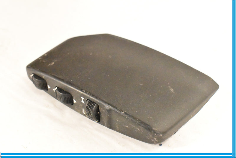 Load image into Gallery viewer, 08-14 Mercedes W207 E350 E550 Right Seat Switch Control Valve 0008007978 OEM