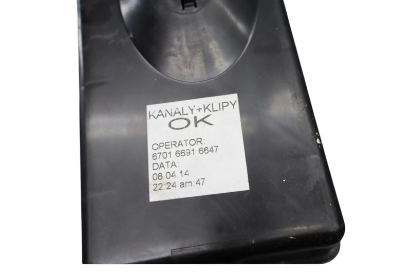 Load image into Gallery viewer, 14-17 Maserati Ghibli M157 Power Distribution Fuse Relay Box Switch Panel Oem