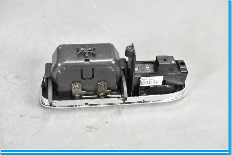 Load image into Gallery viewer, 04-09 Jaguar XJ8 XJR Rear Left Driver Side Door Window Switch w/ Ash Tray Oem