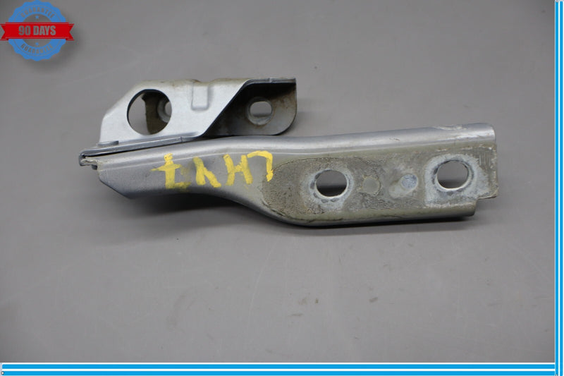 Load image into Gallery viewer, 06-11 Audi A3 Front Left Driver Side Hood Support Hinge 8P0823302 Oem