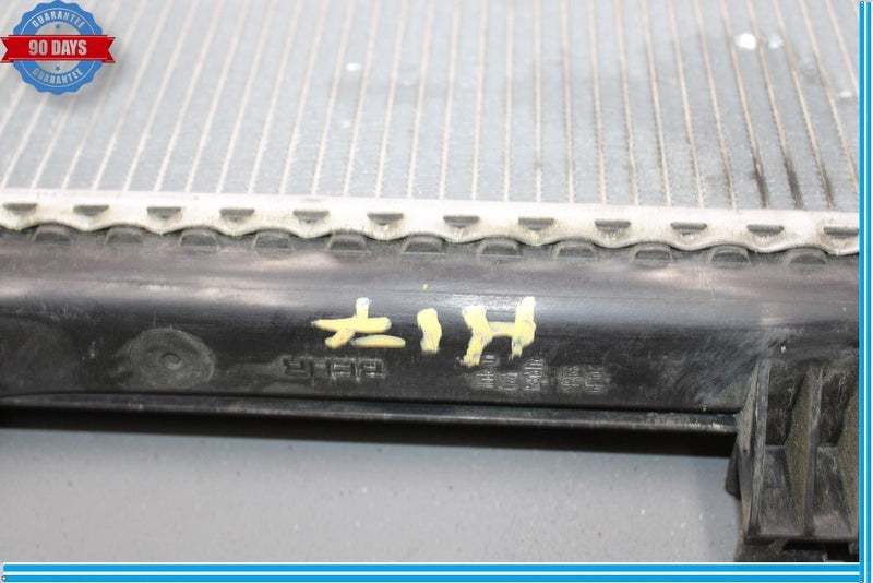 Load image into Gallery viewer, 12-17 Mercedes W204 C250 SLK350 SLK250 Engine Water Cooling Radiator Oem