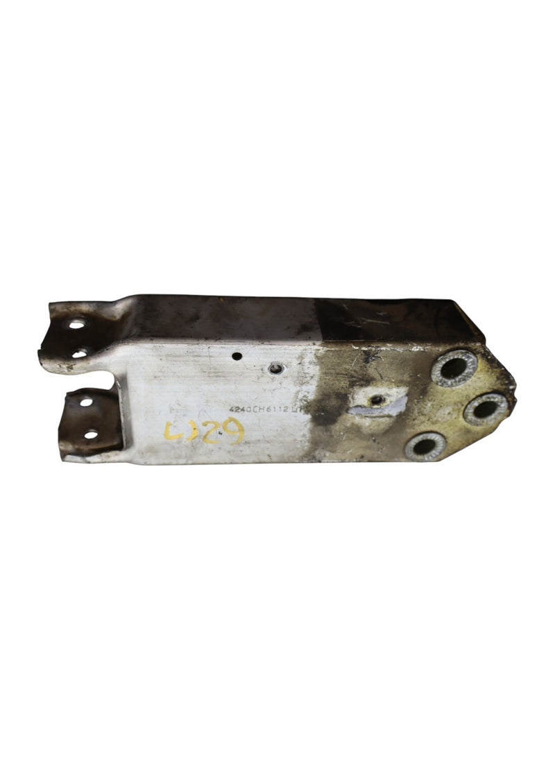 Load image into Gallery viewer, 11-16 BMW 528i 535i GT xDriver Front Left Side Reinforcement Support Bracket Oem
