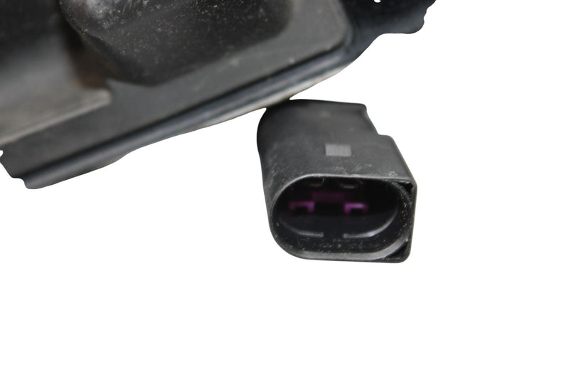 Load image into Gallery viewer, 11-14 Porsche Cayenne 958 Turbo S Trunk Lid Tailgate Hatch Handle Oem