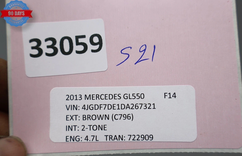 Load image into Gallery viewer, 13-16 Mercedes GL450 GL550 Rear Right Side Interior Door Panel Cover Oem
