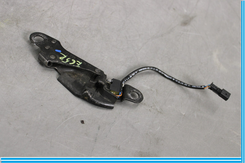 Load image into Gallery viewer, 03-12 Mercedes R230 SL550 Right Side Convertible Roof Top Latch Catch Lock Oem