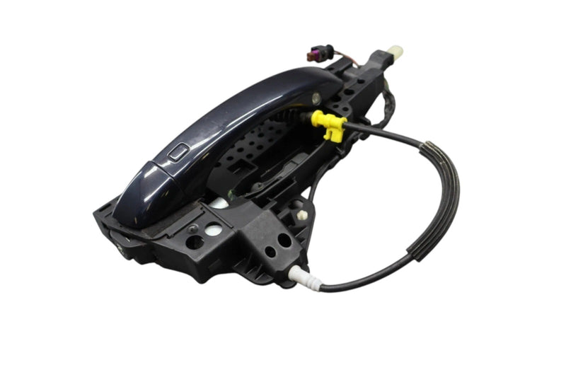 Load image into Gallery viewer, 12-18 Audi A6 A7 Quattro S6 Front Right Passenger Side Exterior Door Handle Oem