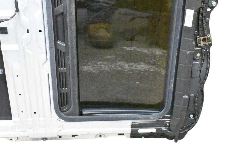 Load image into Gallery viewer, 2014-2016 BMW 428I F32 Front Overhead Sunroof Glass Window Assembly 4529392 Oem
