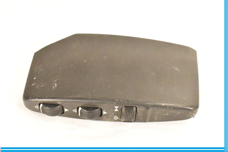 Load image into Gallery viewer, 08-14 Mercedes W207 E350 E550 Right Seat Switch Control Valve 0008007978 OEM