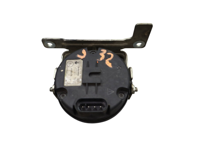 Load image into Gallery viewer, 14-17 Maserati Ghibli M157 Horn Alarm Siren Module Unit 6700017230 Oem