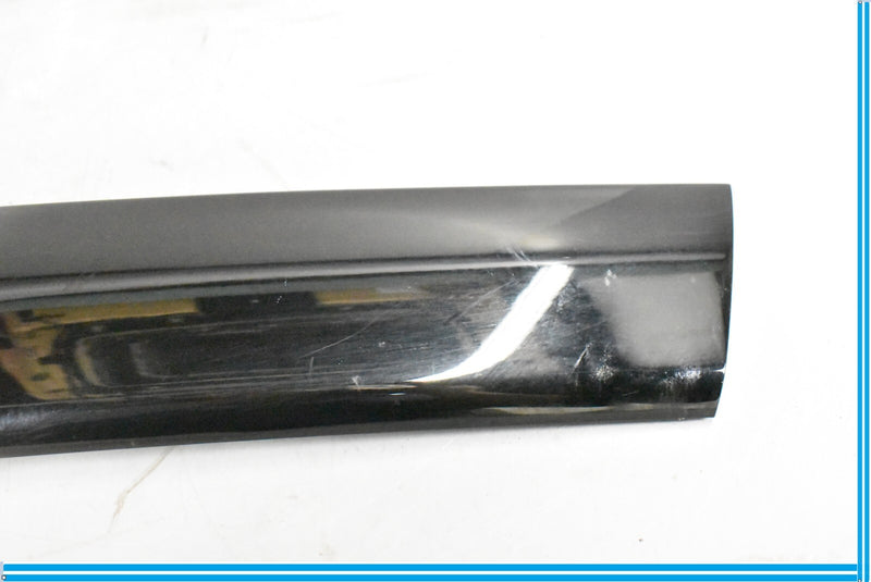 Load image into Gallery viewer, 04-13 Maserati Quattroporte M139 Rear Right Door Trim Panel Molding 66940500 Oem