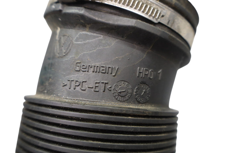Load image into Gallery viewer, 11-15 Volkswagen Touareg VW Engine Engine Air Intake Hose Connector Pipe Oem