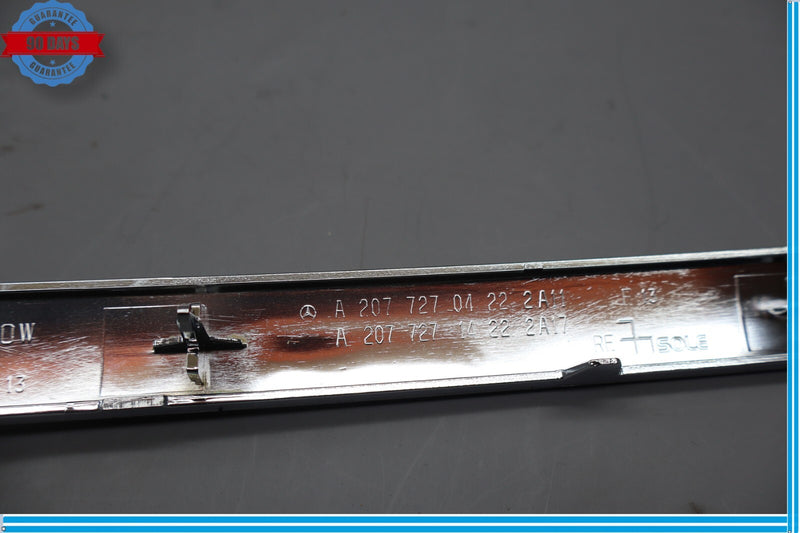 Load image into Gallery viewer, 10-17 Mercedes W207 E350 Convertible Right Side Interior Door Panel Trim Oem