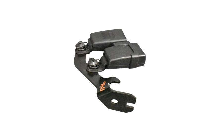 Load image into Gallery viewer, 11-18 Audi S8 A8 Quattro Rear Left Seat belt Double Buckle / Receiver Locks Oem