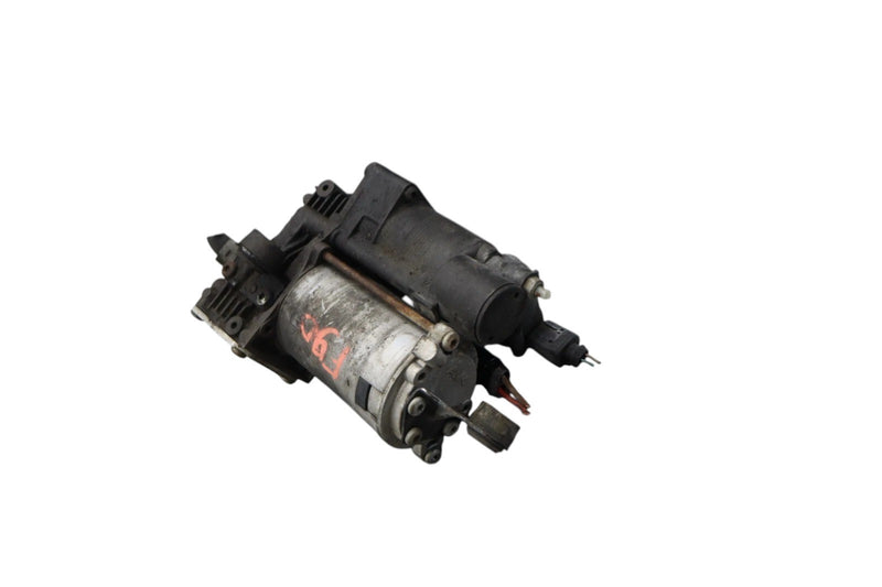 Load image into Gallery viewer, 07-14 Mercedes W221 CL550 S550 Airmatic Air Suspension Compressor Pump Black Oem