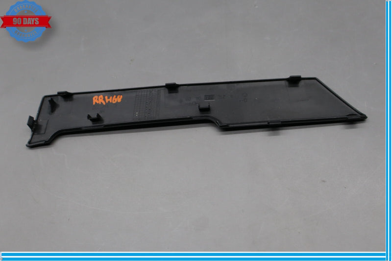 Load image into Gallery viewer, 10-16 Mercedes E350 E550 Front Left Driver Side Door Panel Trim Cover Oem