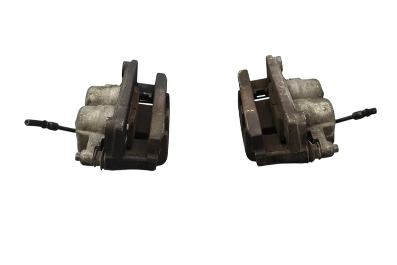 Load image into Gallery viewer, 07-17 GMC Acadia Denali Front Right & Left Side Brake Caliper W/ Bracket Set OEM