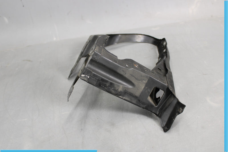 Load image into Gallery viewer, 00-06 Mercedes W220 S500 Front Left Side Headlight Support Bracket Oem