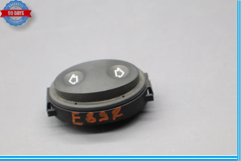 Load image into Gallery viewer, 03-12 Mercedes SL500 SL600 R230 Right Passenger Seat Backrest Recline Switch Oem