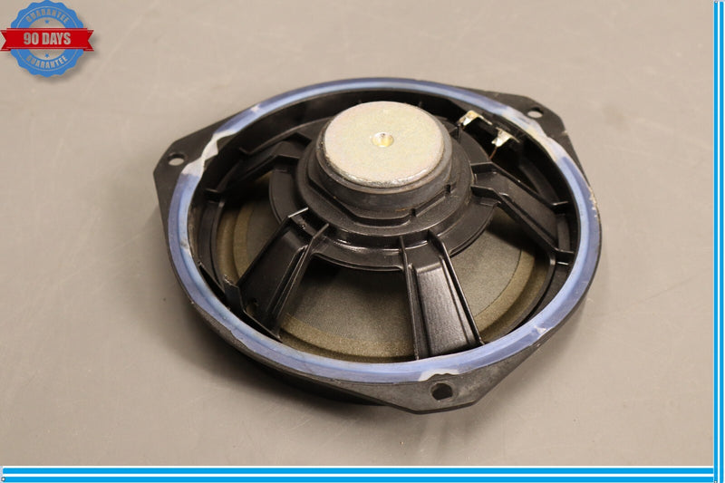 Load image into Gallery viewer, 14-20 Maserati Ghibli Front Right Passenger Side Door Woofer Speaker Oem