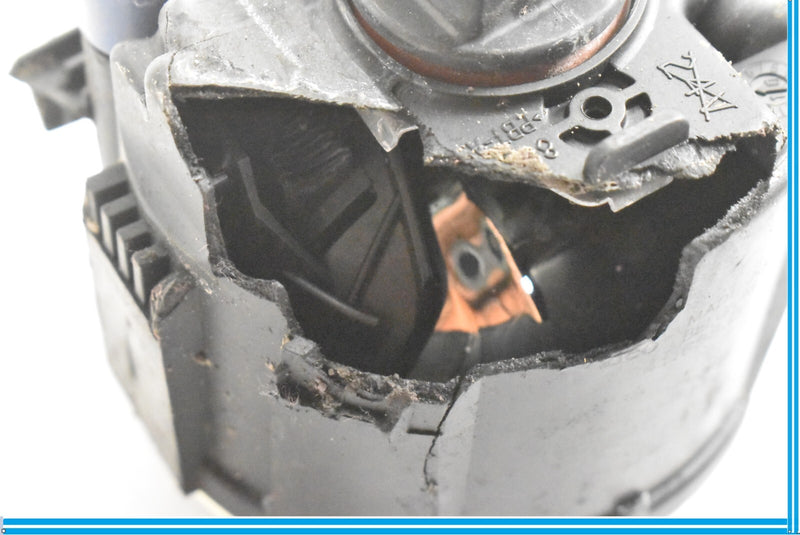 Load image into Gallery viewer, 11-18 Porsche Cayenne 958 Front Left or Right Side Fog Light DAMAGED OEM